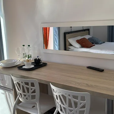 Palisander Z Widokiem Na Morze