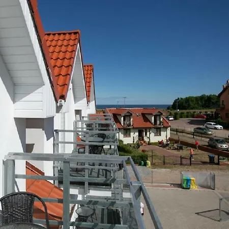 Palisander Z Widokiem Na Morze Trzęsacz