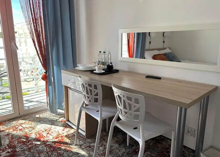 Palisander Z Widokiem Na Morze *