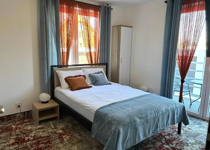 Palisander Z Widokiem Na Morze